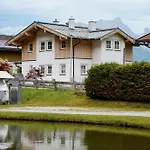 Haus Am Waldsee Appartement Maishofen