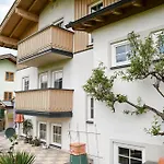 Haus Am Waldsee Appartement Maishofen